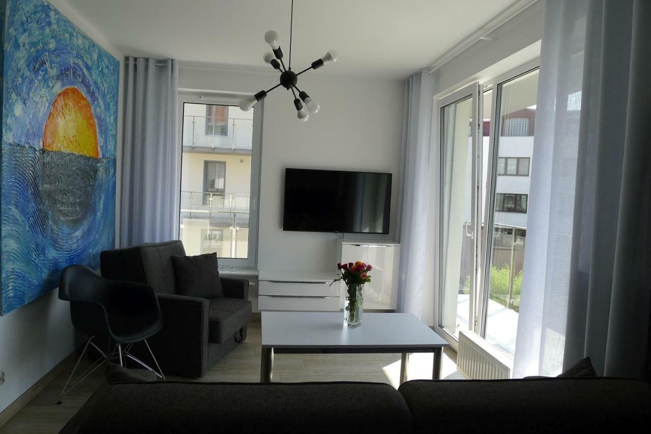 Impresja 42 Apartament Z Garazem Kolobrzeg Exterior photo
