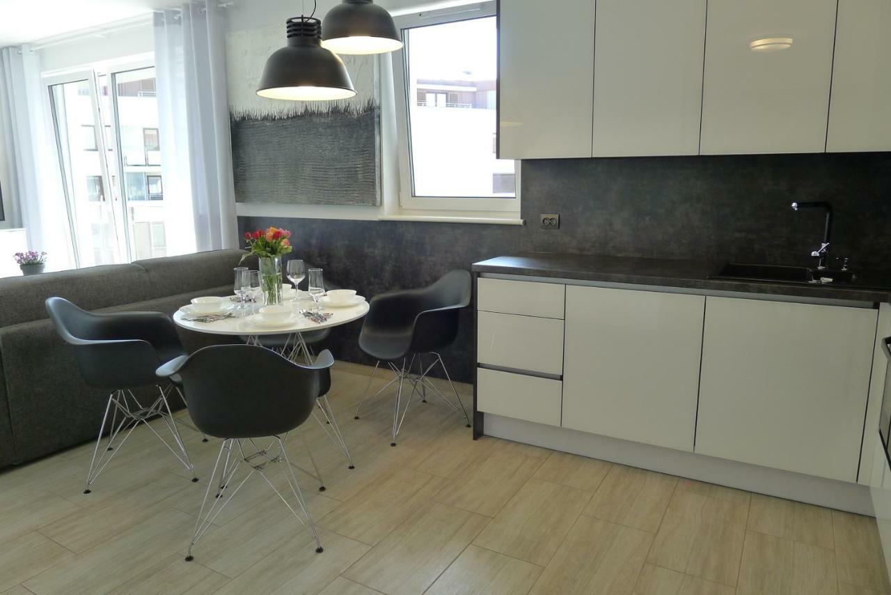 Impresja 42 Apartament Z Garazem Kolobrzeg Exterior photo
