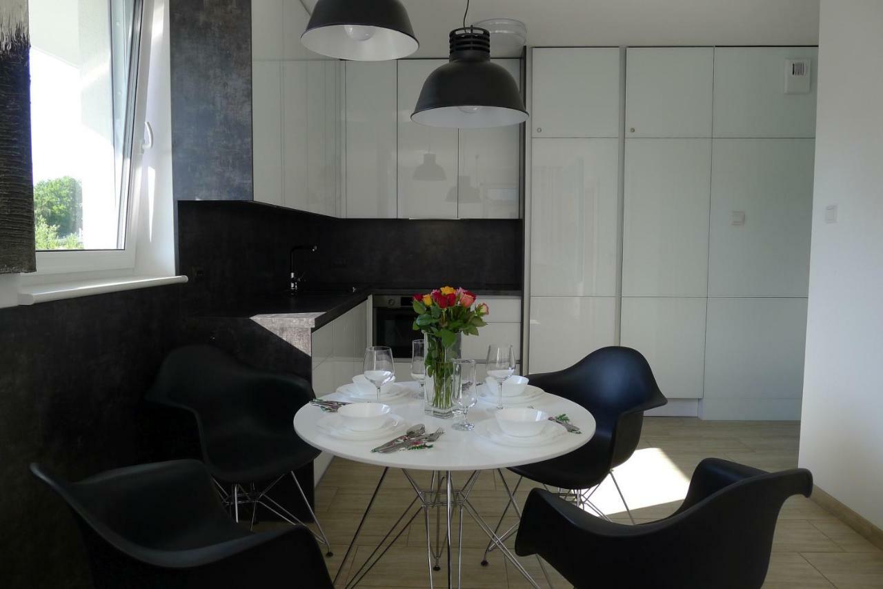 Impresja 42 Apartament Z Garazem Kolobrzeg Exterior photo